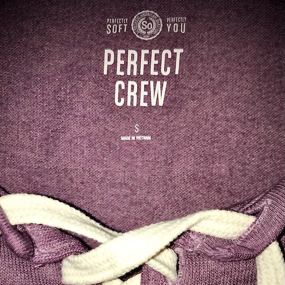 Perfect purple soft NEW lightweight womens sweatshirt with front string detail - Picture 3 of 8